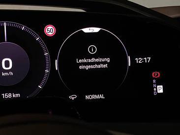 Porsche Cayenne E4 S Electric — photo 17