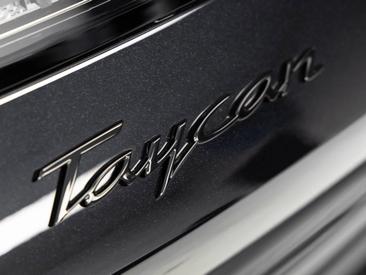 Porsche Taycan ph2 Black Edition — photo 36