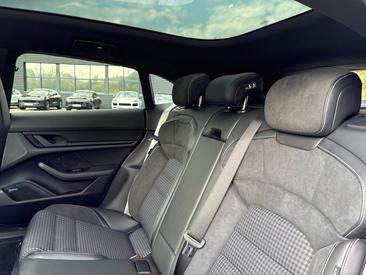 Porsche Taycan ph2 4 Cross Turismo — photo 27