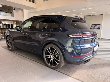 Porsche Cayenne III Black Edition — photo 2