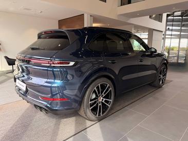 Porsche Cayenne III Black Edition — photo 4