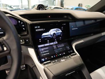 Porsche Cayenne E4 S Electric — photo 33