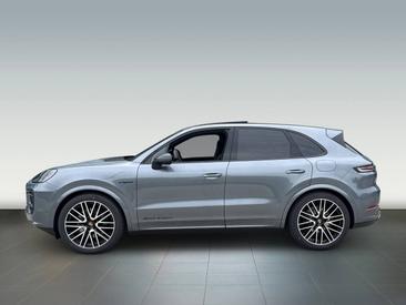 Porsche Cayenne III E-Hybrid Black Edition — photo 2