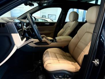 Porsche Cayenne III Black Edition — photo 13