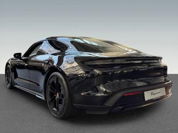 Porsche Taycan ph2 4 Black Edition — photo 3