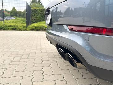 Porsche Cayenne III E-Hybrid Black Edition — photo 10
