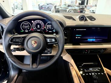 Porsche Cayenne III Black Edition — photo 20