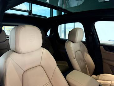 Porsche Cayenne III Black Edition — photo 24