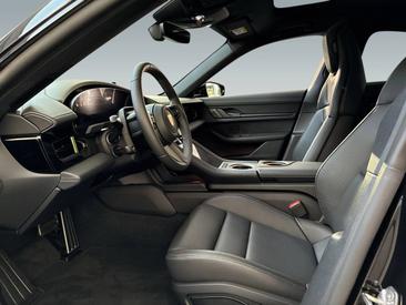 Porsche Taycan ph2 4 Black Edition — photo 11