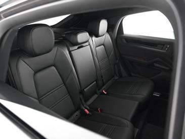 Porsche Cayenne III E-Hybrid Coupé Black Edition — photo 22