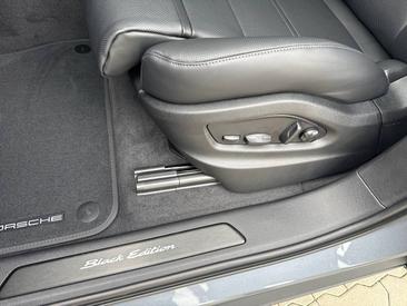 Porsche Cayenne III E-Hybrid Black Edition — photo 23