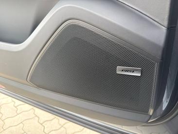 Porsche Cayenne III E-Hybrid Black Edition — photo 39