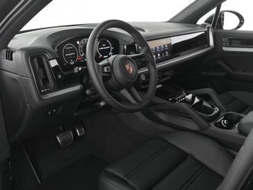 Porsche Cayenne III S — photo 16
