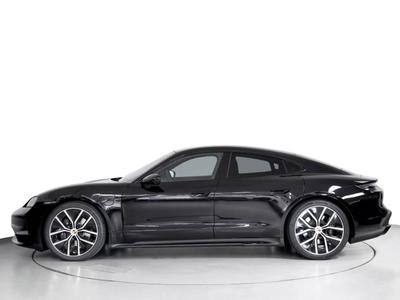 Porsche Taycan ph2 4 Black Edition