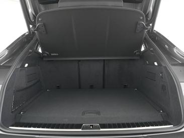 Porsche Cayenne III E-Hybrid Coupé Black Edition — photo 10
