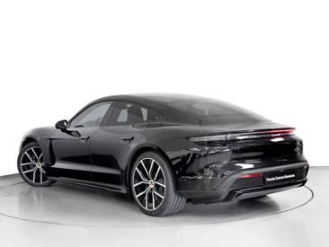 Porsche Taycan ph2 4 Black Edition — photo 3