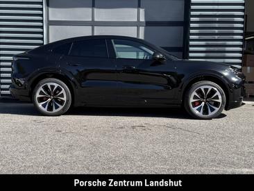 Porsche Cayenne E4 S Coupé Electric — photo 6