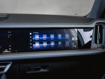 Porsche Cayenne III S E-Hybrid Black Edition — photo 40