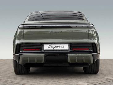 Porsche Cayenne E4 S Coupé Electric — photo 9