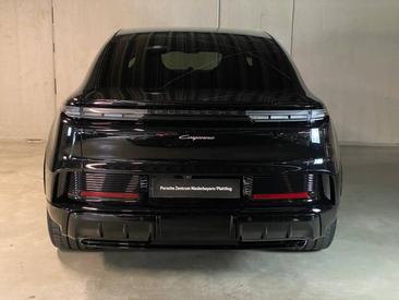 Porsche Cayenne E4 Coupé Electric — photo 5