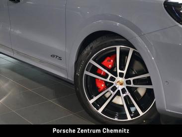 Porsche Cayenne III GTS — photo 8
