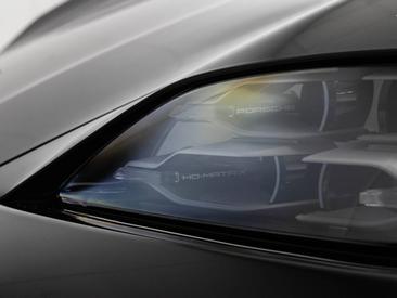 Porsche Taycan ph2 4 Black Edition — photo 34