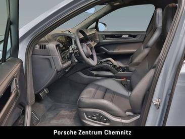 Porsche Cayenne III GTS — photo 14