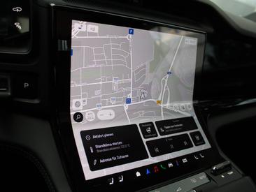 Porsche Cayenne E4 S Coupé Electric — photo 24