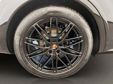 Porsche Cayenne III Black Edition — photo 10
