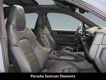 Porsche Cayenne III GTS — photo 19