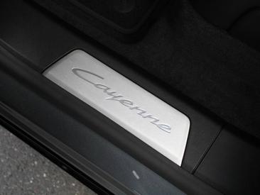 Porsche Cayenne E4 S Coupé Electric — photo 32