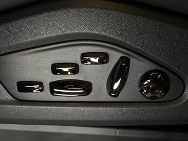 Porsche Cayenne E4 Coupé Electric — photo 29