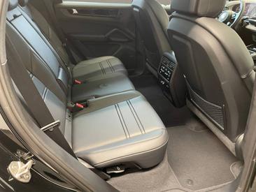Porsche Cayenne III Black Edition — photo 22