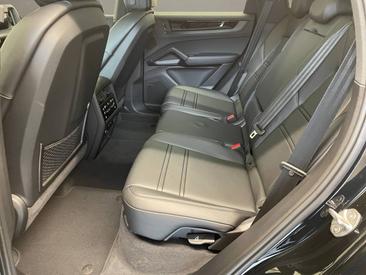 Porsche Cayenne III Black Edition — photo 23