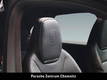 Porsche Cayenne III GTS — photo 31