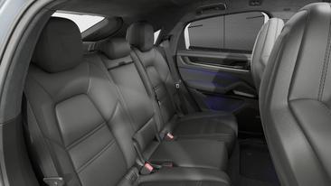 Porsche Cayenne III GTS Coupé — photo 13