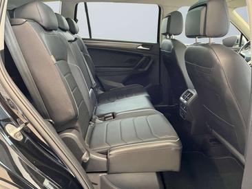 Volkswagen TIGUAN Elegance — photo 10