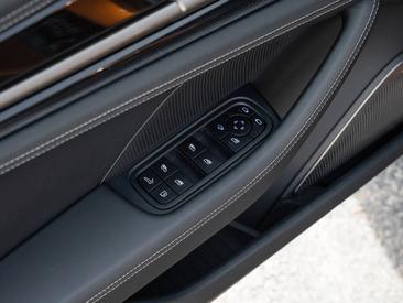 Porsche Panamera III Turbo E-Hybrid — photo 23