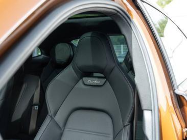 Porsche Panamera III Turbo E-Hybrid — photo 24