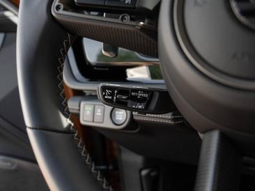 Porsche Panamera III Turbo E-Hybrid — photo 32