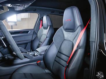 Porsche Cayenne III GTS — photo 16
