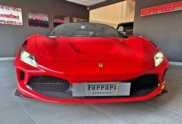 Ferrari F8 Tributo — photo 3