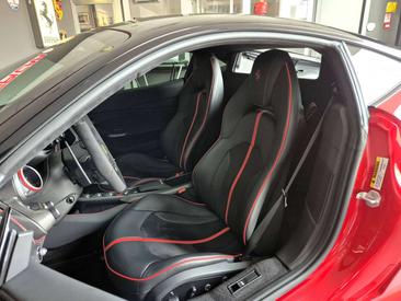 Ferrari F8 Tributo — photo 9