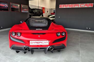 Ferrari F8 Tributo — photo 18
