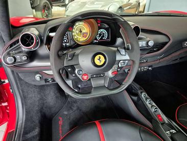 Ferrari F8 Tributo — photo 26