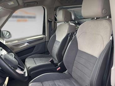 Volkswagen Multivan Style — photo 7