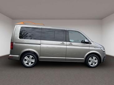 Volkswagen Multivan 4Motion Highline — photo 4