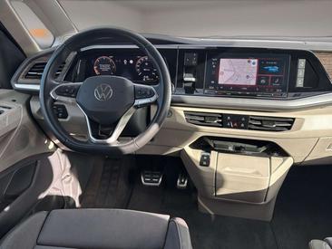 Volkswagen Multivan Style — photo 13