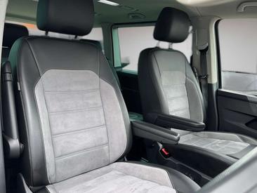 Volkswagen Multivan — photo 9
