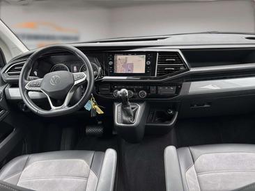 Volkswagen Multivan — photo 10